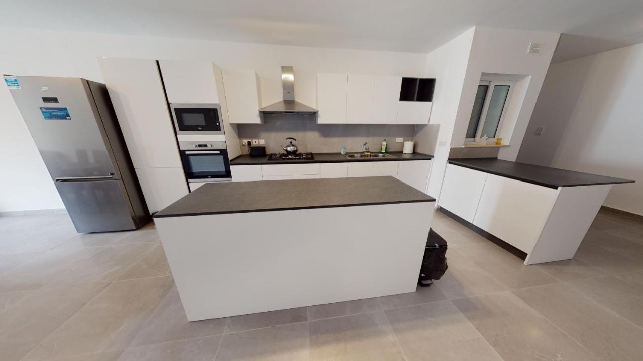 Modern 3-bedroom Appartement Pietà
